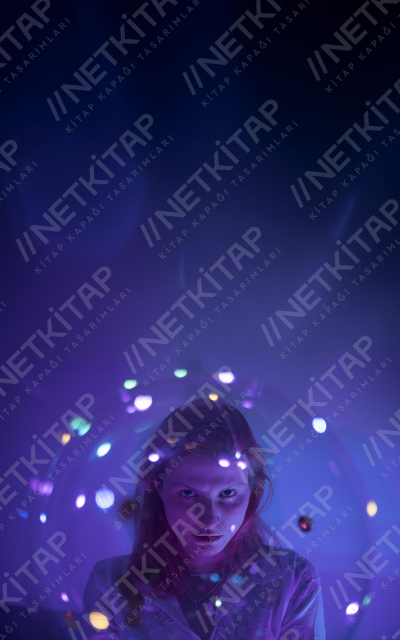 Eterik Neon Bakışı